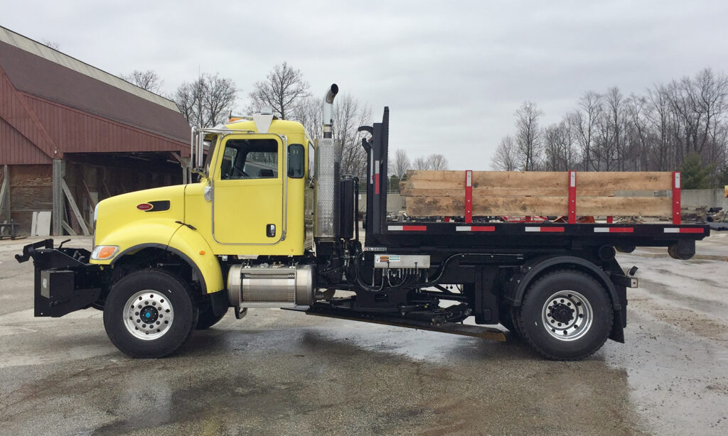 SWAPLOADER SL 2418HD FLATBED 1600 960px