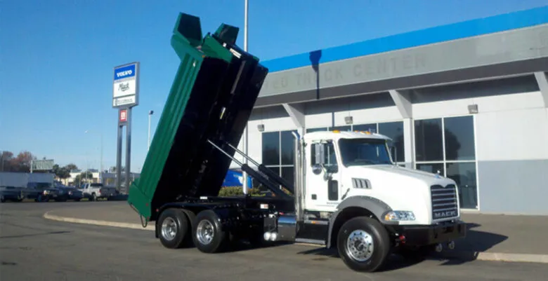 400 cdlxx contract waste mack 01