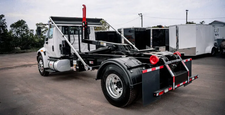 SL 214 2025 International White Cassone