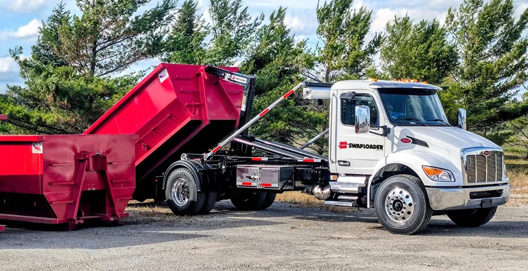 SL 214 2025 Peterbilt 536 Container Quality 1070x550px